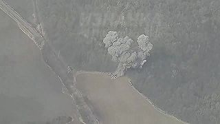 Ruská raketa Kh-35U ničí Ukrajinský radar P-18 a podporné vozidlá v regióne Sumy