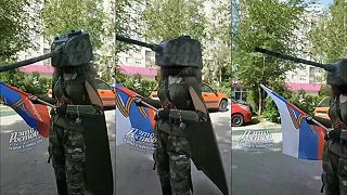 Turbovlastenkyna s kanónom namiesto hlavy