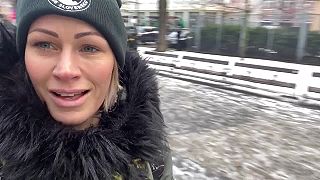 Kristína Laššáková - Ružinov - Bratislava - Slovenskí policajti chránia americkú