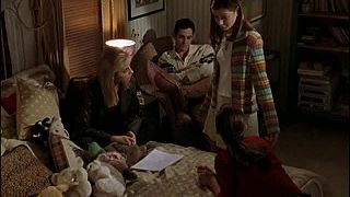 Buffy, přemožitelka upírů 2x19