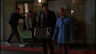 Buffy, přemožitelka upírů 3x21