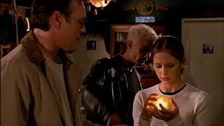 Buffy, přemožitelka upírů 5x22