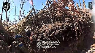 3. útočná v blízkom boji čistí úkryt okupantov