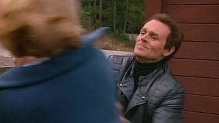 MacGyver 6x19 Ciste obchodni zalezitost