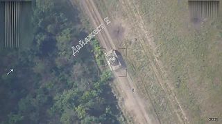 Jeden lacný ruský FPV dron zničil americké BVP M2A2 Bradley ODS-SA