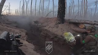 AZOV a ich profesionálne čistenie zákopov okupantov