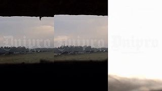 Dron dopadá medzi zaparkované stíhačky Mig-31