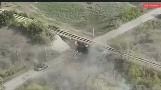 Okupanti na BTR-82A boli preliečení z imperializmu