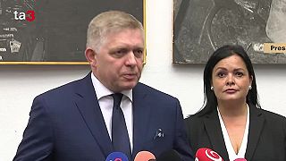 Tlačová konferencia Roberta Fica v Handlovej po atentáte