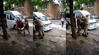 Ukrajinský "dobrovolník" sa hlási do armády (mobilizácia)