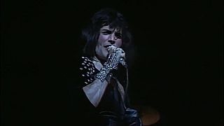 Queen - Stone Cold Crazy