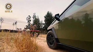 Tesla Cybertruck v službách čečenských jednotiek