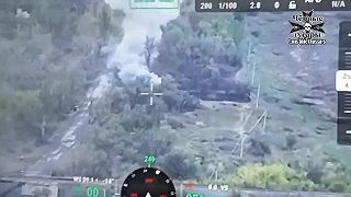 Ukrajinské BTR-4E zničené mínou a strelou RPG