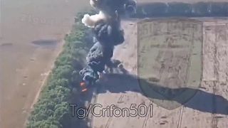 BMP-3 aj s posádkou v zápale boja