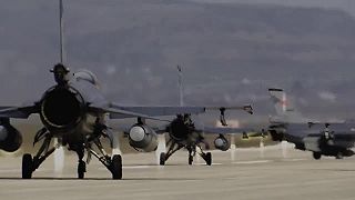 "Sloní pochod" v podaní tureckých stíhačiek F-16C/D