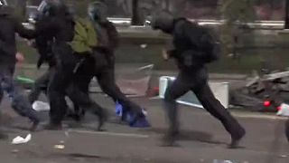 Probruselský bastard dostal lekciu