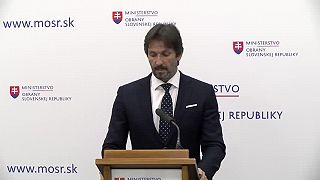 Novinári sa pýtajú na Kaliňákovu firmu na zbrane na poľovné pušky