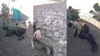 Ruský chiropraktik napráva vojakom morálku