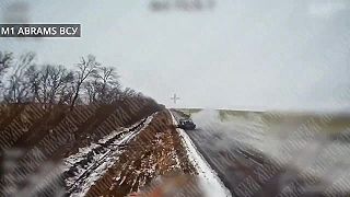 M1A1SA Abrams s protidronovou úpravou v Kurskej oblasti