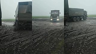 Humanitárny konvoj dorazil do konfliktnej oblasti