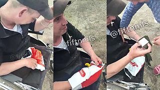Ukrajinský veterán bez nôh dostal zaujímavý darček