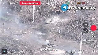 Brutálny zásah ťažkým kamikadze dronom do dvoch ukrajincov (drsné)