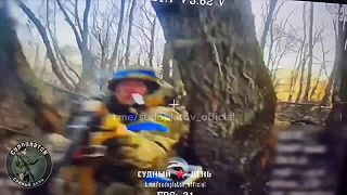 Takto to vyzerá, ked vám vletí kamikadze dron do tváre