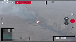 Ukrajinci vezúci sa na obrnenom vozidle cítili, že dačo...
