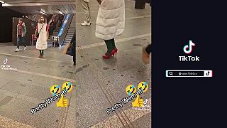 Mějte se na pozoru! Jaro přichází, blázni vylézají.