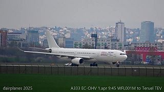 Airbus A330 Letisko Bratislava BTS odlet