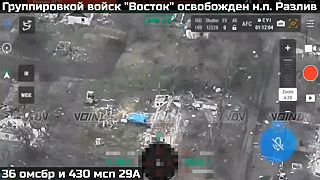 Ruská armáda oslobodzuje obec Rozlyv v Doneckej oblasti