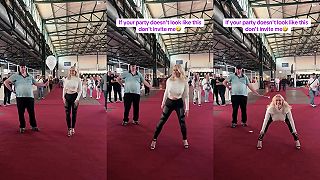 video Obdarená blondína predvádza zaujímavý trik s balónom