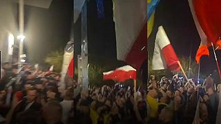 Odstránenie Ukrajinskej vlajky z radnice v Poľskom meste Biala Podlaska