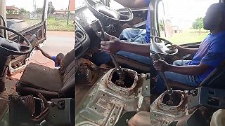 Nevadí, že tvoj starý Mercedes nemá riadiacu páku?