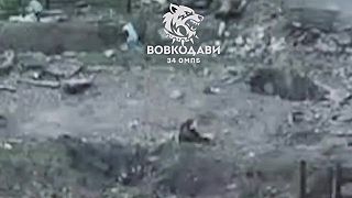 Dobre umiestnený guľomet kosí vlny okupantov