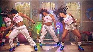 Nicki Minaj - Anaconda(MTV Version Nicky)