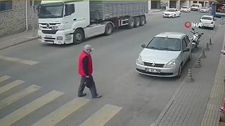 video Veď ja sa na tú druhú stranu nedostanem?