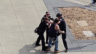 Traja policajti vs. jeden starý potetovaný vagabund (Fargo, Severná Dakota)