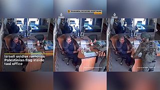 S vlajkou zla sa vôbec nesral