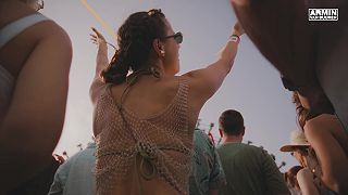 Armin van Buuren feat. JAI RYU - Let It Be For Love