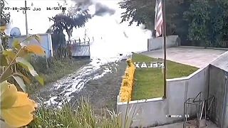 Erupcia bahna a pary v Salvádore zablokovala cestu k termálnym kúpeľom