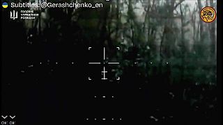 Pozemný dron s guľometom útočí na pozície okupantov