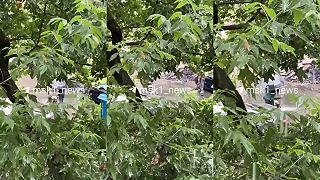 Asfaltovanie v daždi