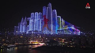 V čínskom meste Čchung-čching sa odohrala rekordná šou s 11 787 dronmi