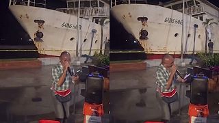 Ázijské WTF počas silného vlnobitia