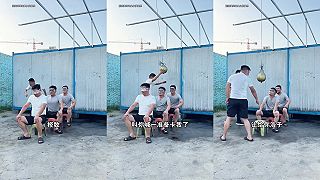 Keď sa Číňania nudia, hrajú rôzne hry!