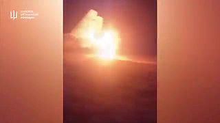 Rusom zhorela stíhačka SU-27UB