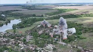 Plná várka bômb GBU-39 likviduje pozície okupantov v meste Hlyboké
