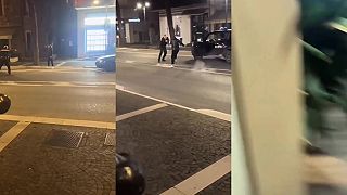video Natáčal policajný zásah proti mužovi s nožom, takmer schytal guľku