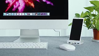 video Praktický USB3 HUB na stôl, alebo monitor